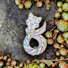 Load image into Gallery viewer, Tatzelwurm - Pastel Dream